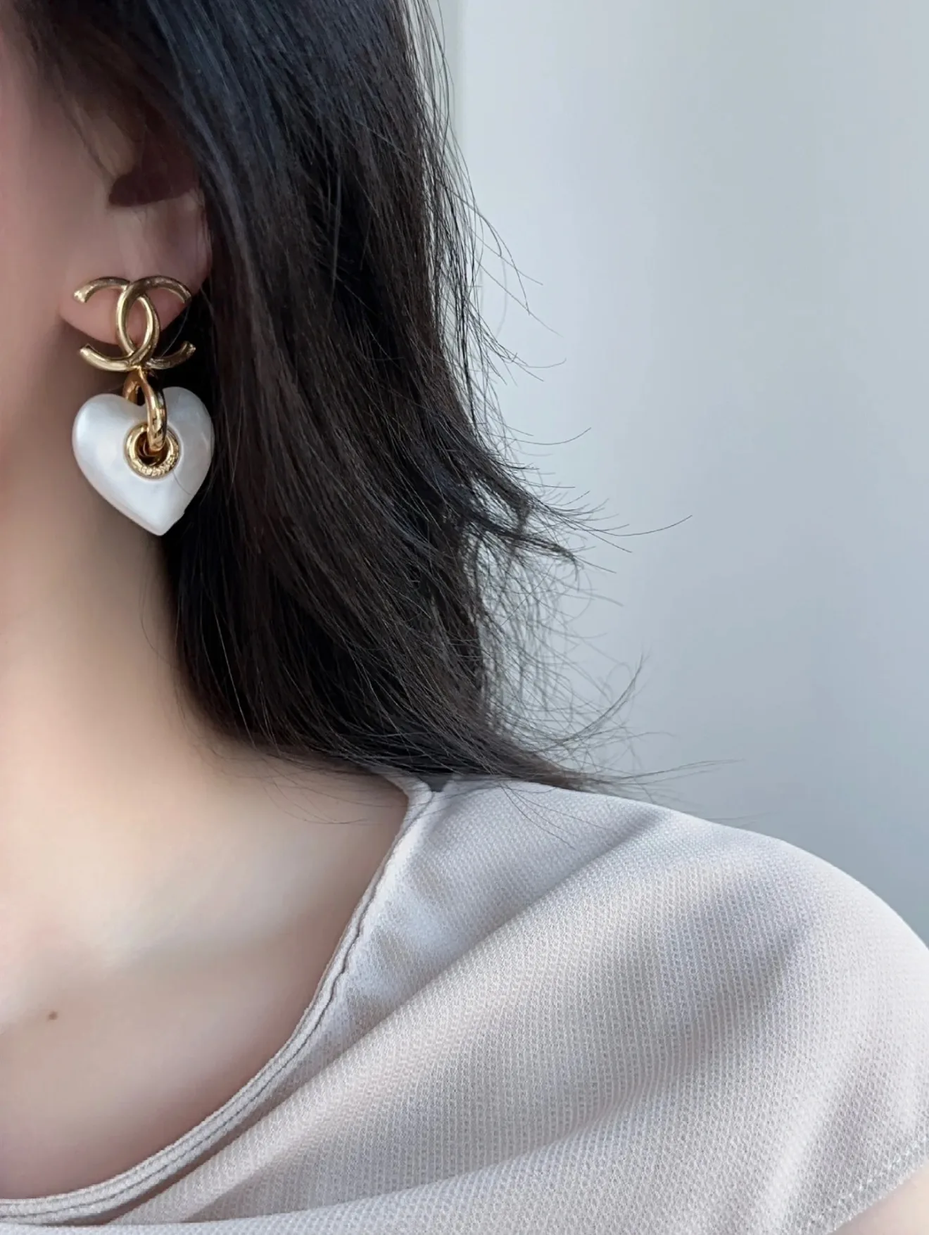 Double C Heart Pearl Drop Earrings D16517438 — view 7