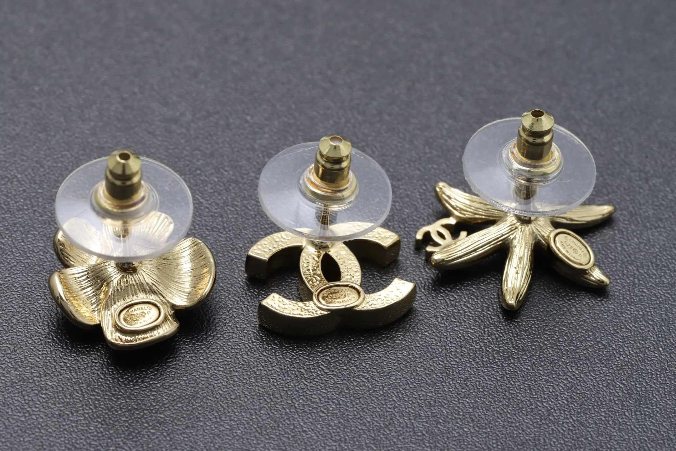 Camellia and Interlocking CC Stud Earring Set D14017037 — view 5