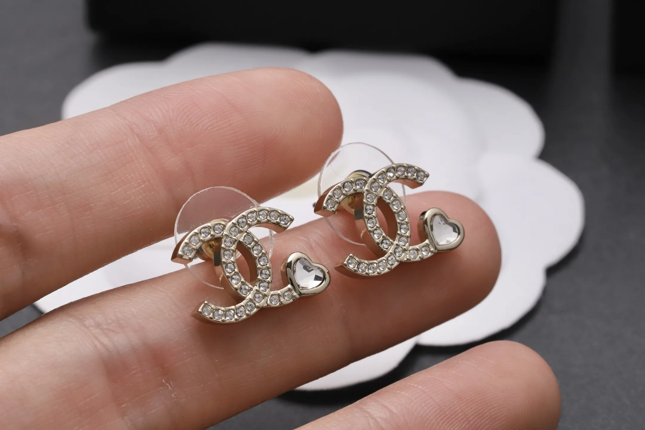 Crystal Double C Heart Stud Earrings D14016618 — view 5