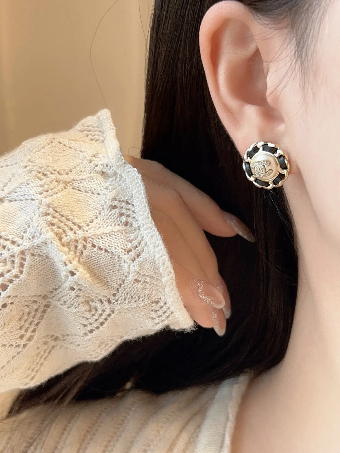 Interwoven Leather and Pearl CC Stud Earrings D14517245 — view 9