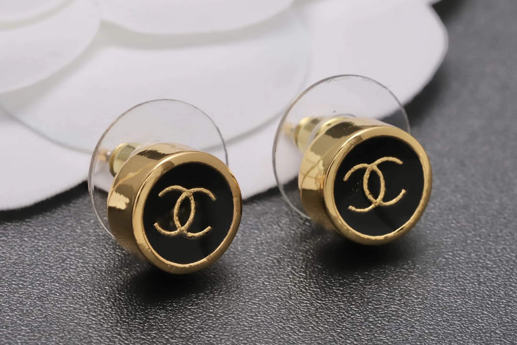 Enamel CC Logo Stud Earrings D13517244 — view 3