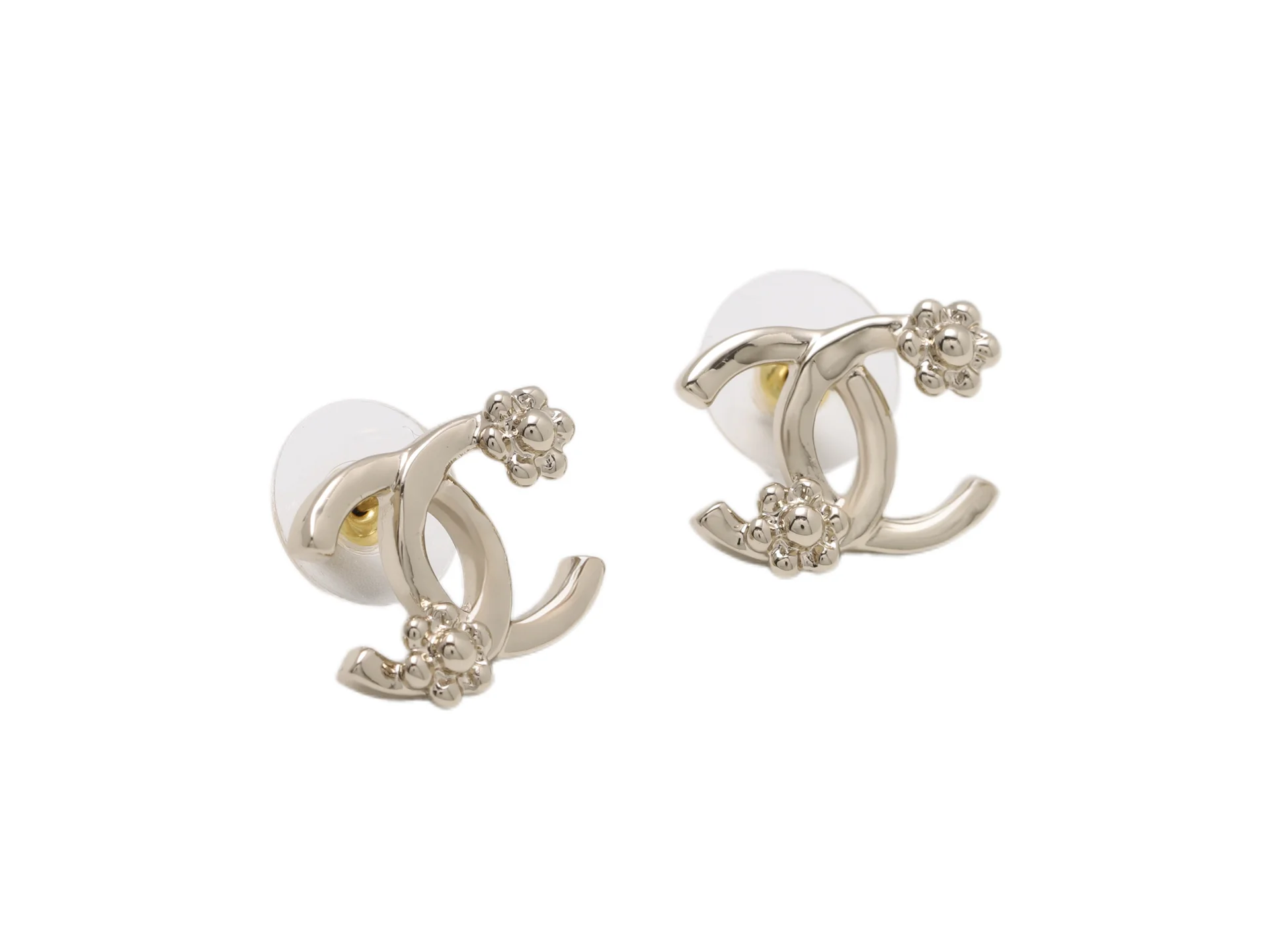 Camellia Interlocking CC Stud Earrings D13017094