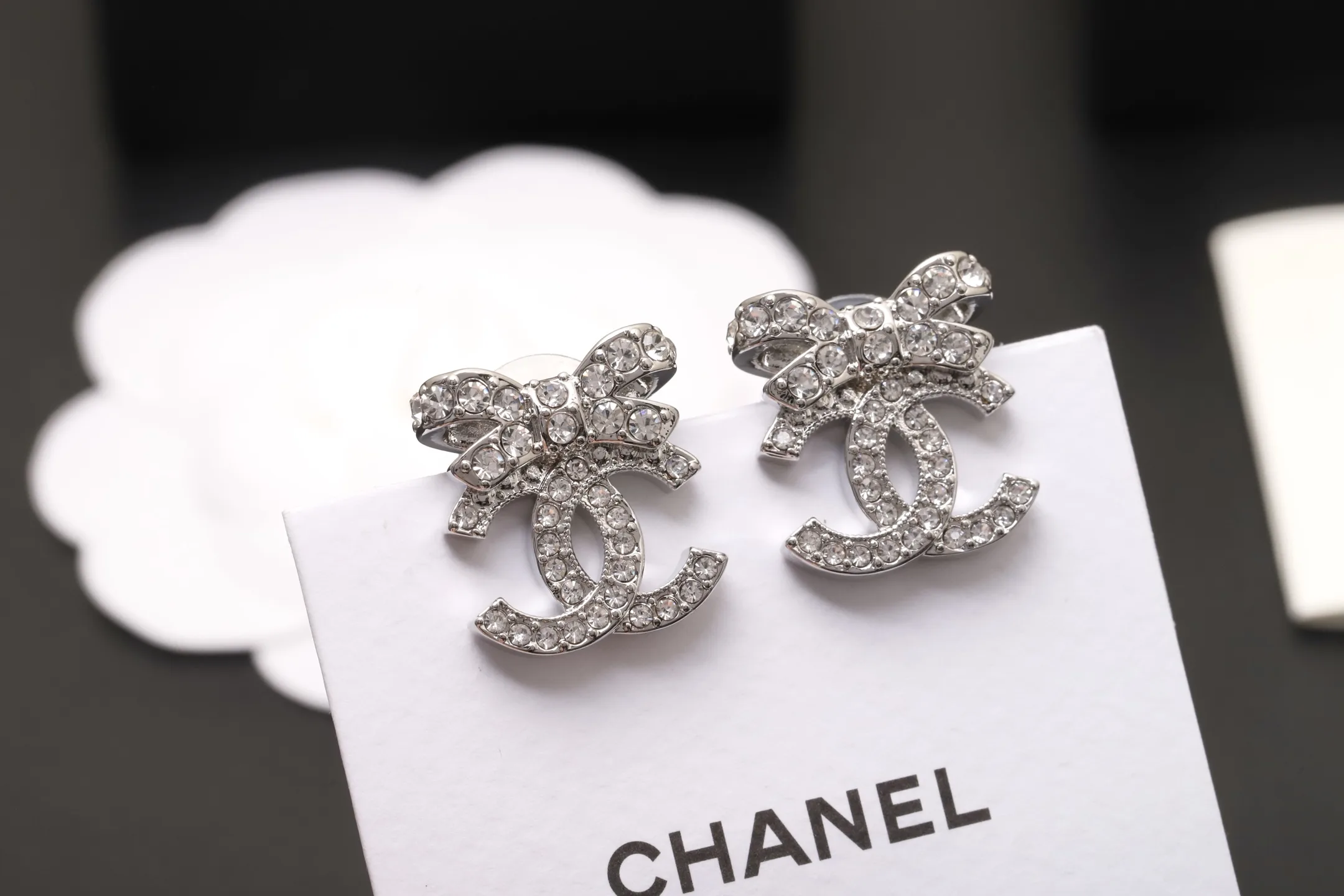 Crystal-Embellished Bow CC Stud Earrings D12017437 — view 4