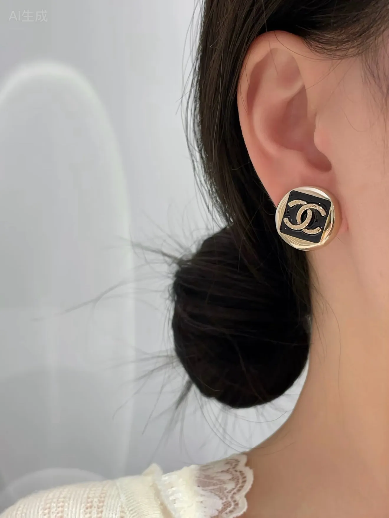 Asymmetric Enamel Double C Stud Earrings D14017191 — view 8