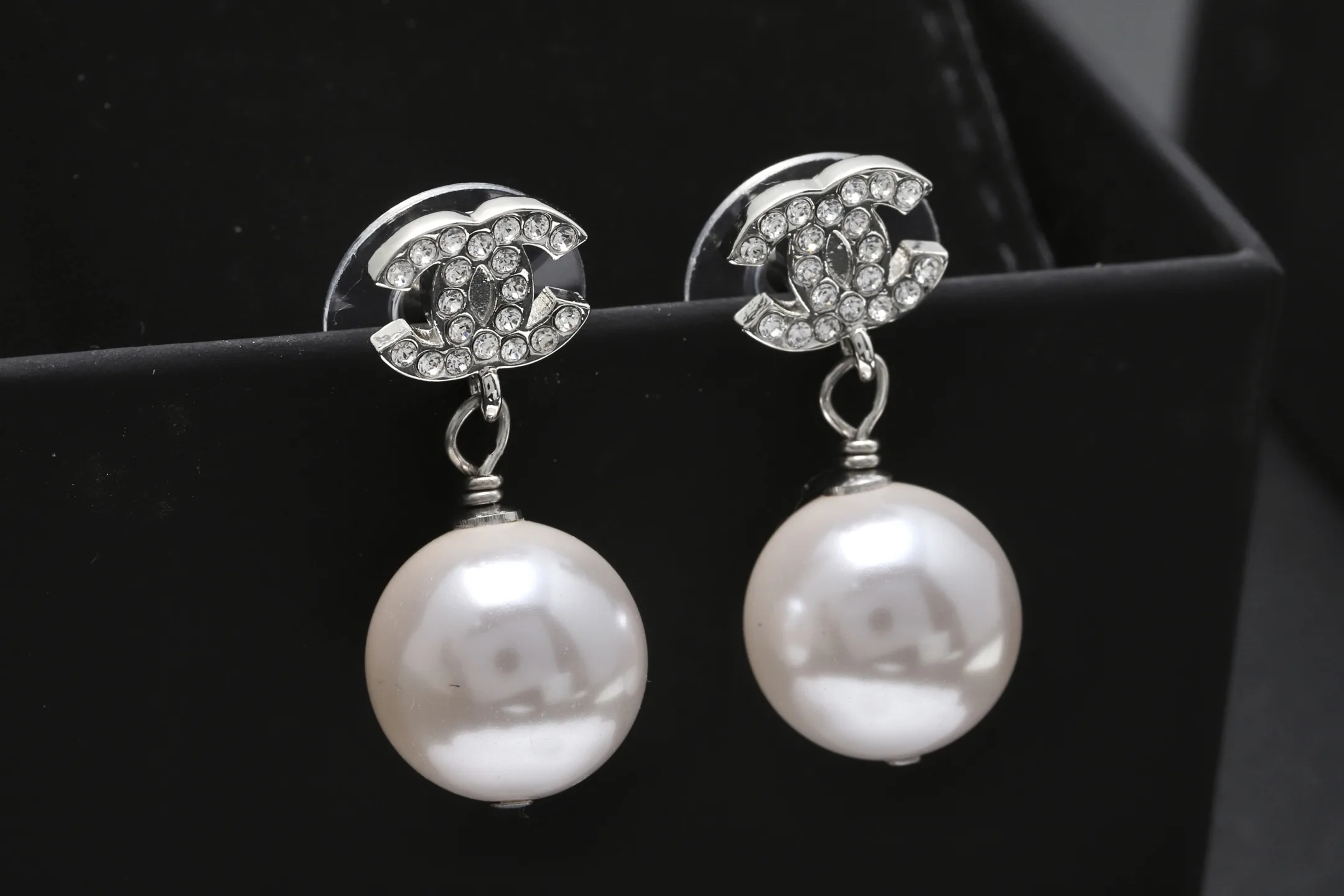 Double C Crystal and Pearl Drop Earrings D13517090 — view 3