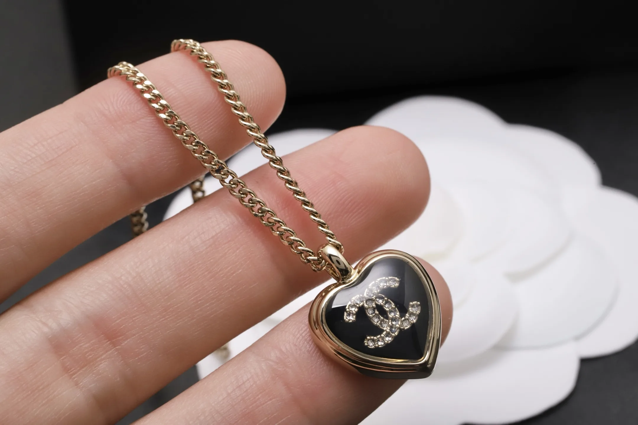 Heart Obsidian Pendant Necklace D12517303 — view 4