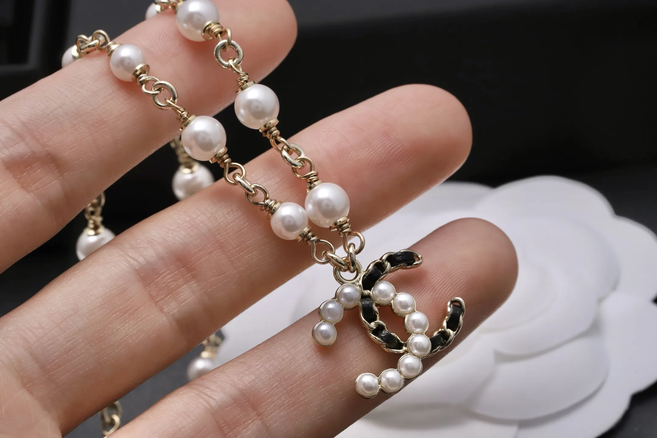 Double C Faux Pearl and Leather Chain Necklace D16016659 — view 4