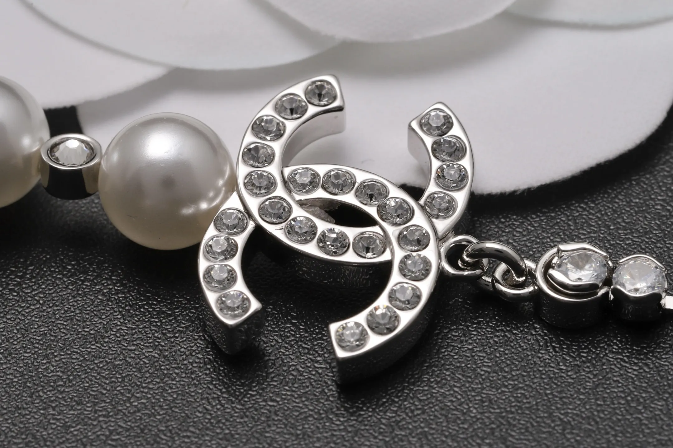 Double C Crystal and Pearl Mixed Chain Necklace D16517088 — view 7