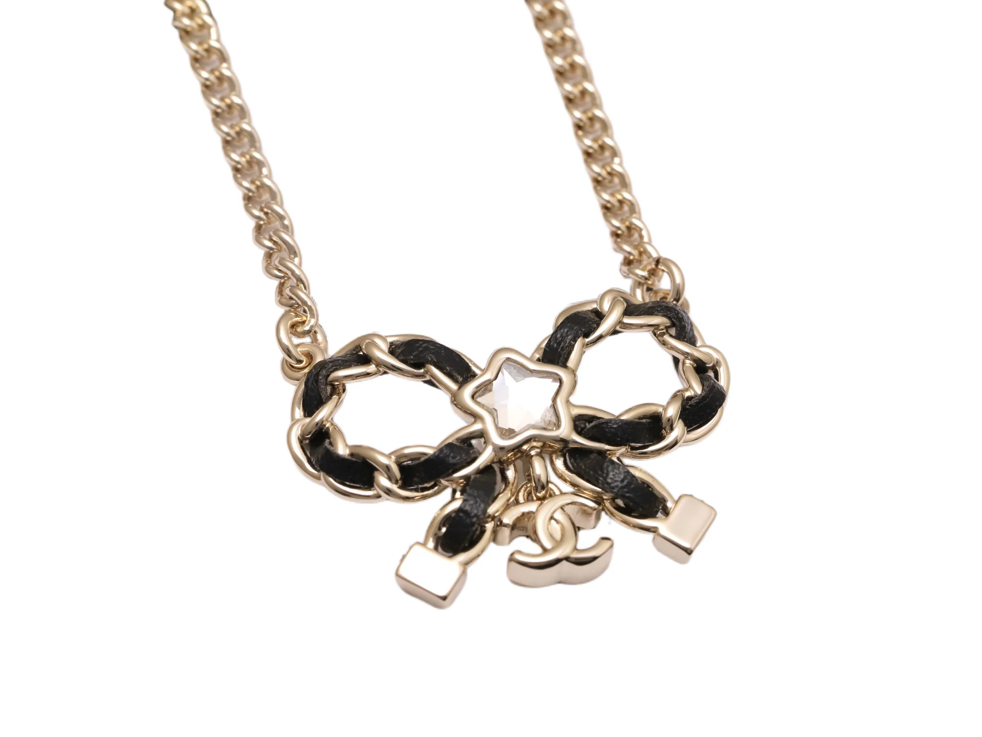 Bow Pendant Necklace with Leather Chain Detail D14017304