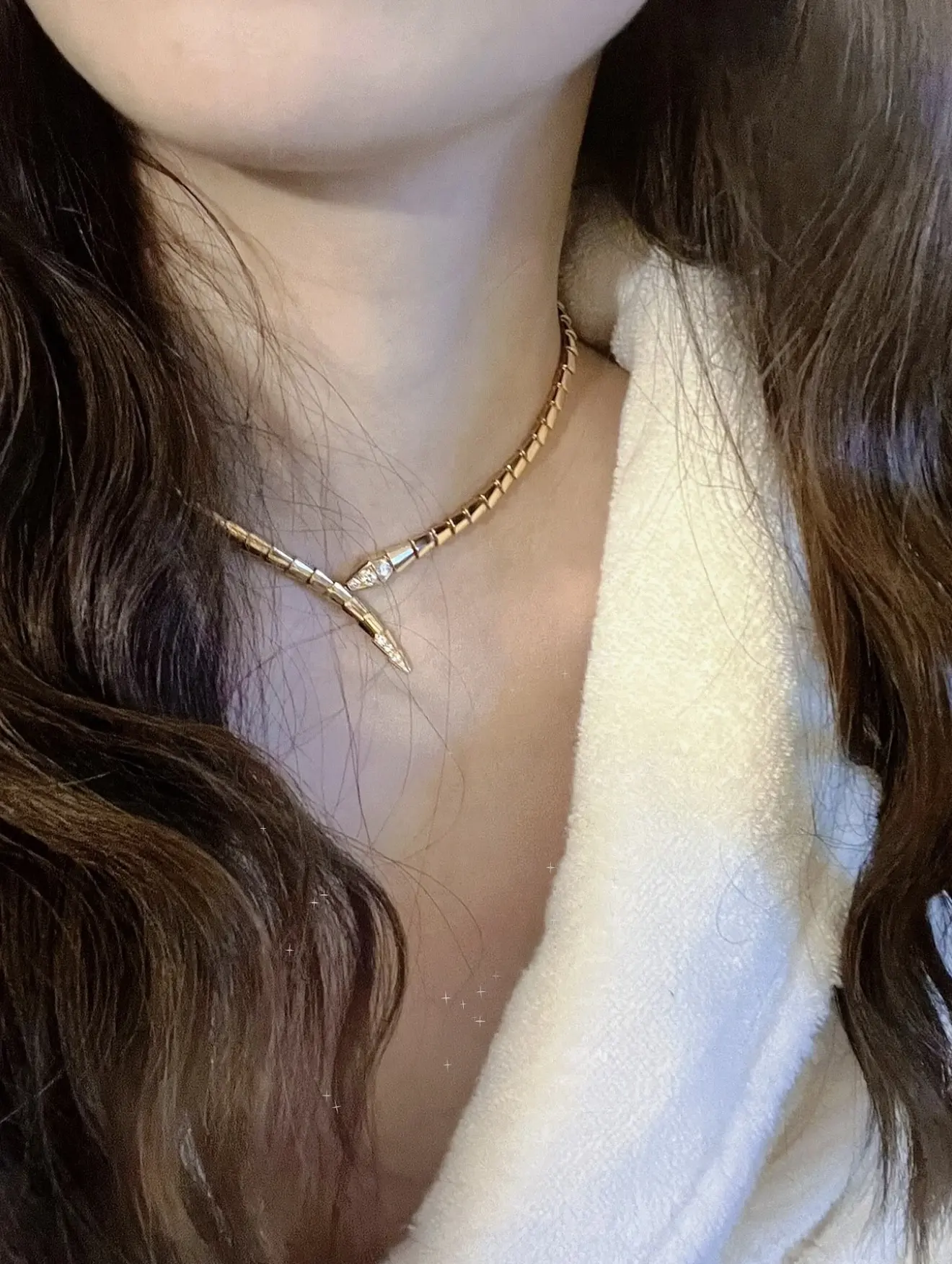 Serpenti Viper Necklace (Gold-Plated Brass) D35017642 — view 8