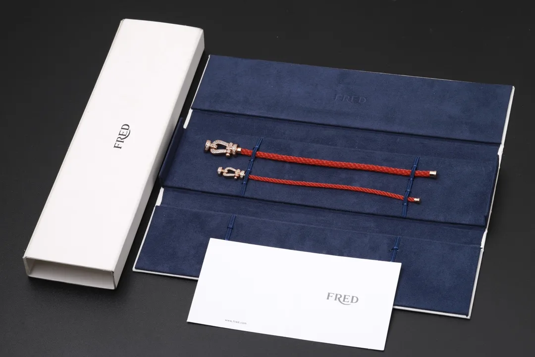 Force 10 Horseshoe Cord Bracelet D22017727