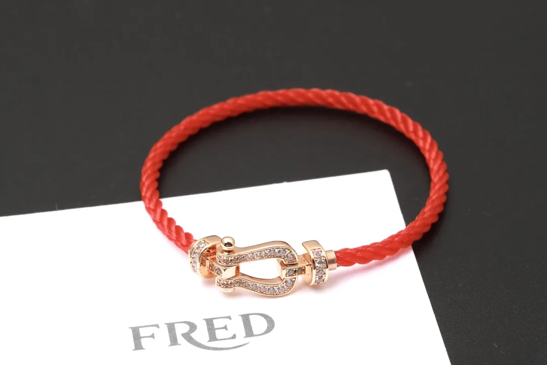 Force 10 Horseshoe Cord Bracelet D22017727 — view 4