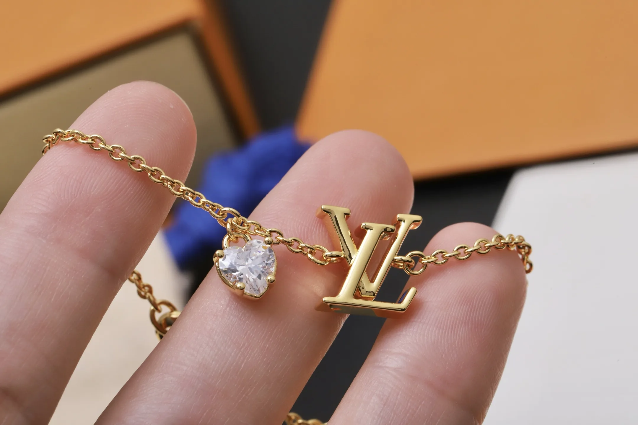Flowergram Heart Charm Chain Bracelet D13517479 — view 5