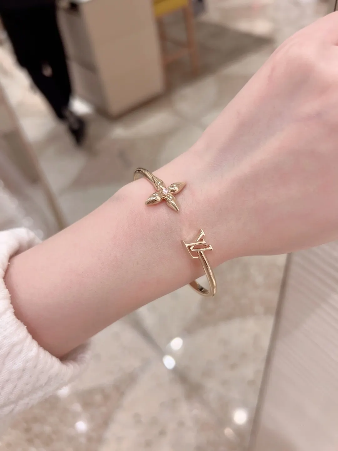 Flowergram Crystal Monogram Bangle D16017623 — view 9