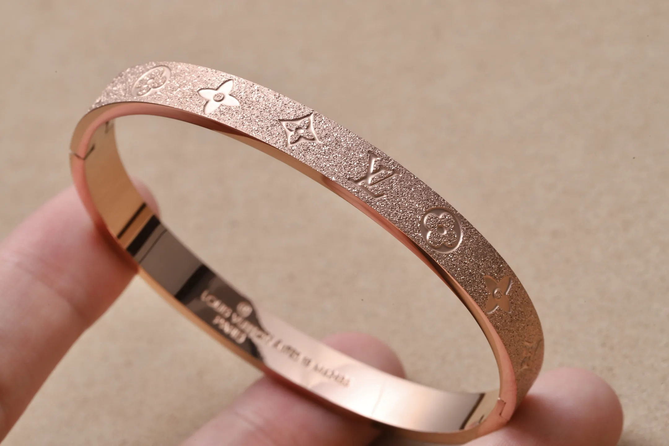 Monogram Frosted Bangle (Titanium Steel) D10016567 — view 5