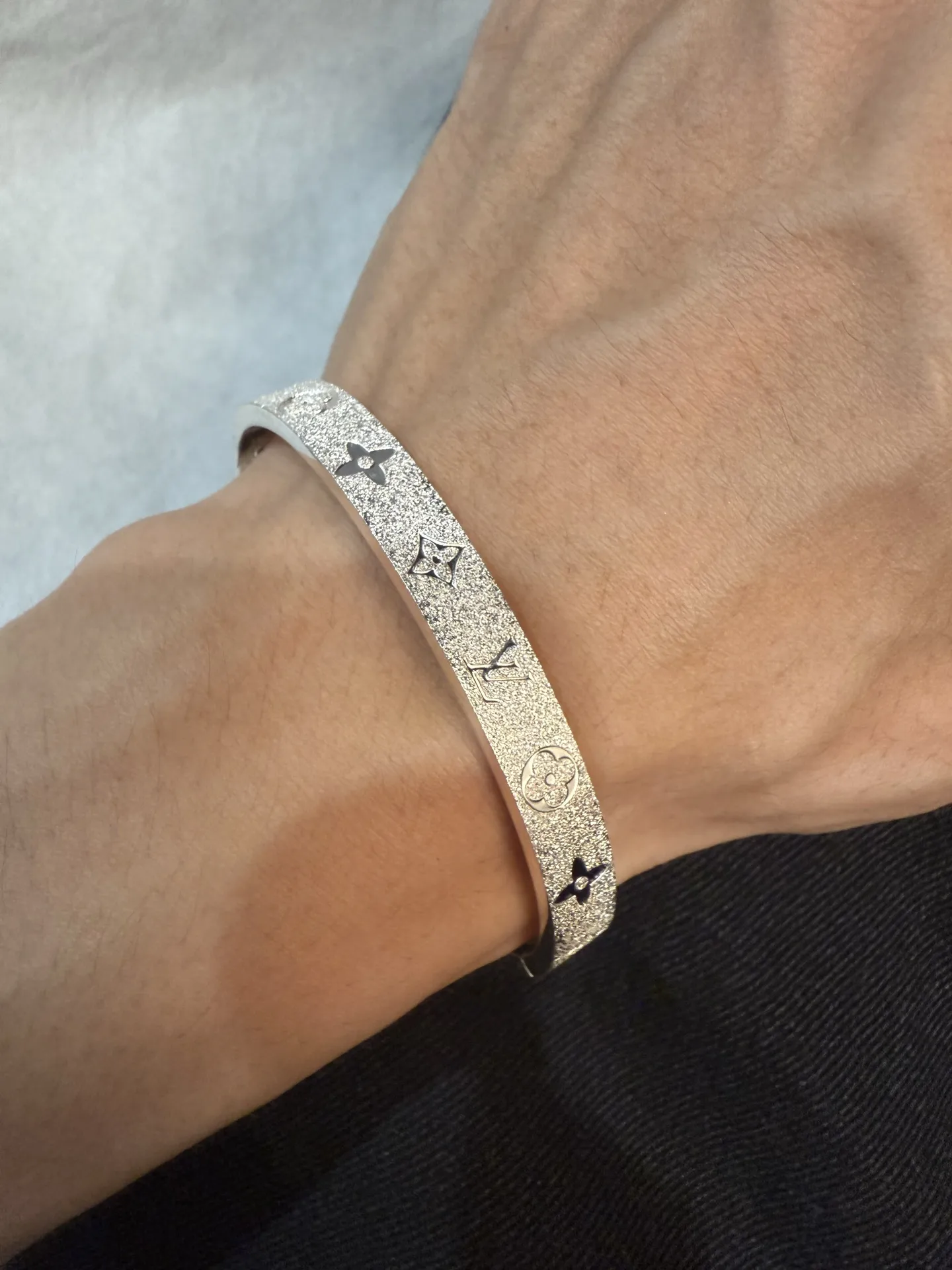 Monogram Frosted Bangle (Titanium Steel) D10016567 — view 9