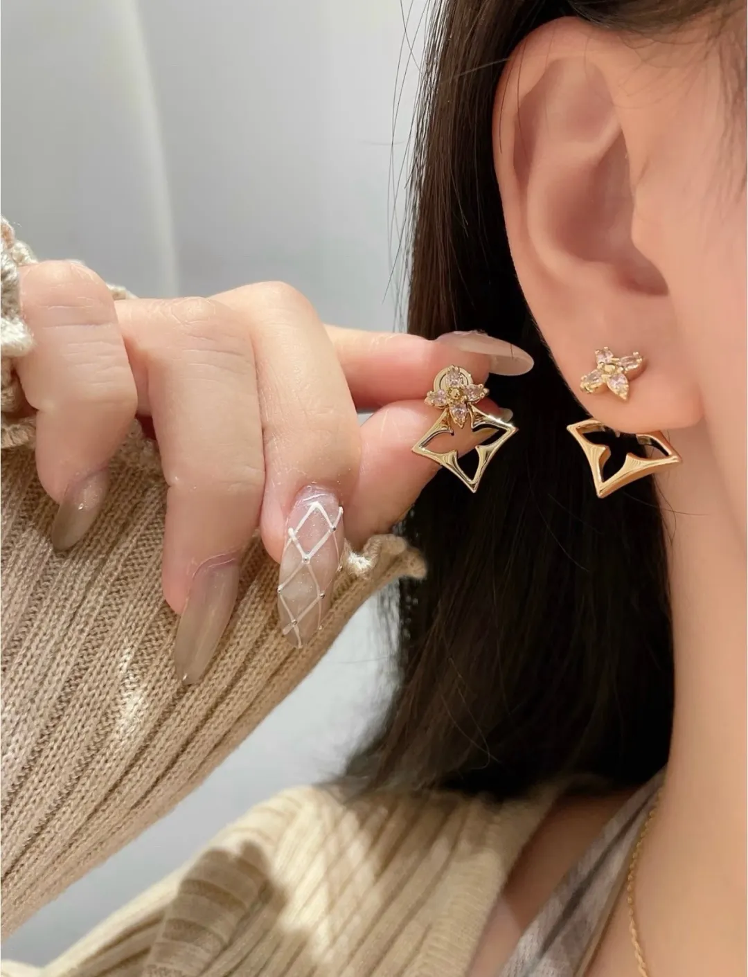 Monogram Flower Cut-Out Earrings with Pink Crystals D13517198 — view 9