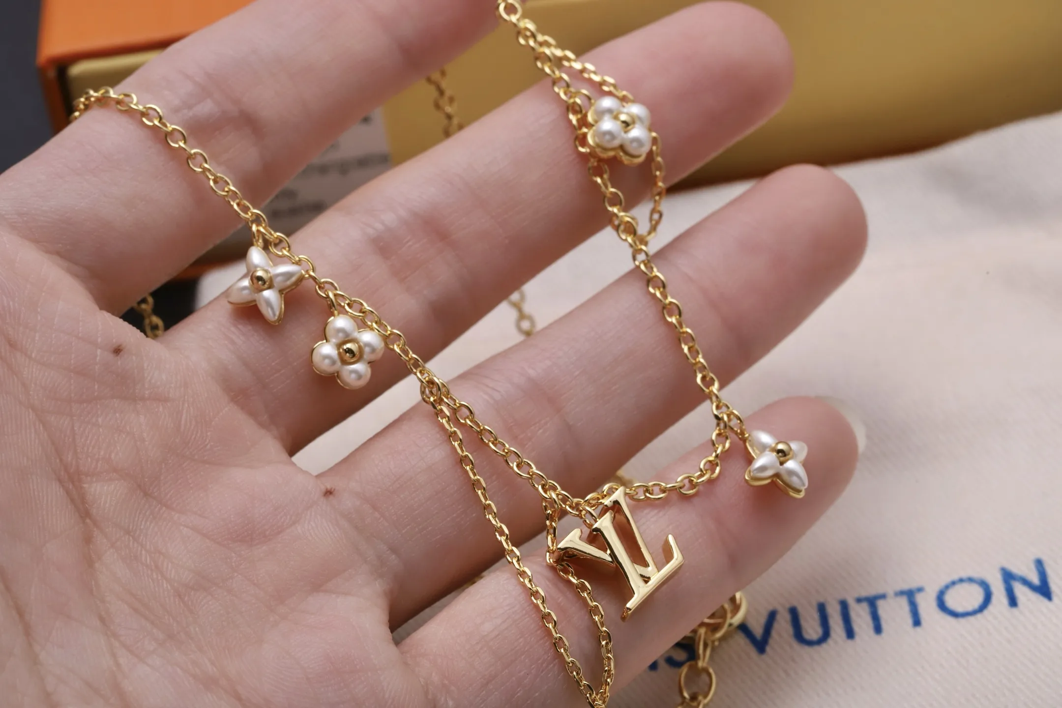 Monogram Flower and LV Initial Charm Necklace D16017272 — view 4