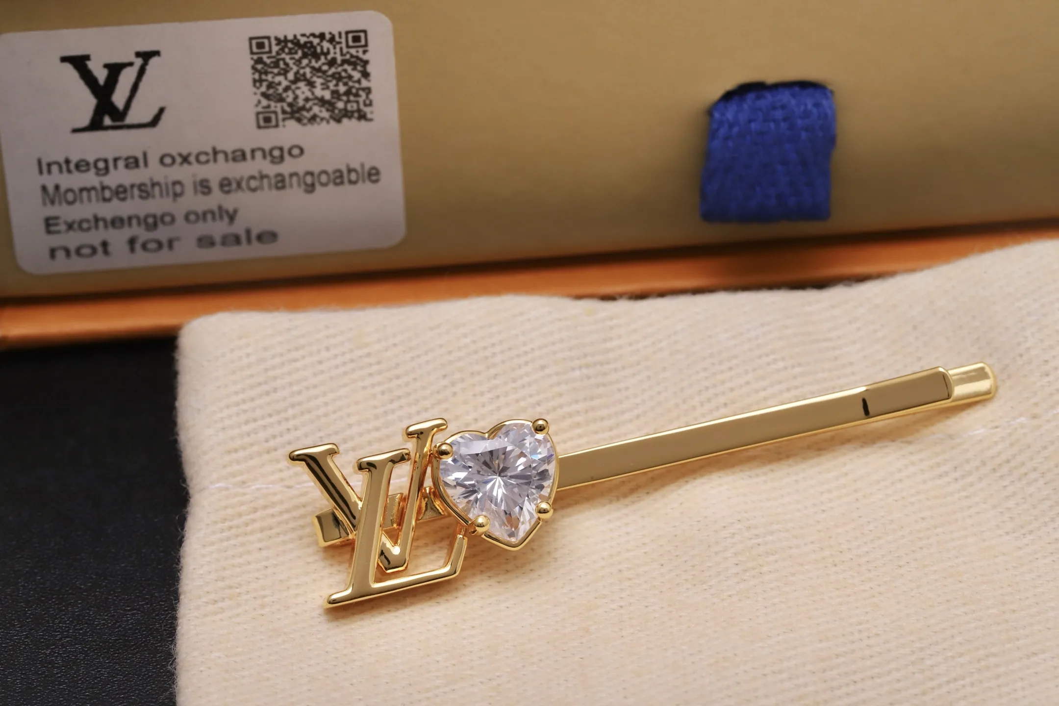 Flowergram Heart Crystal Hair Clip D13517620 — view 4