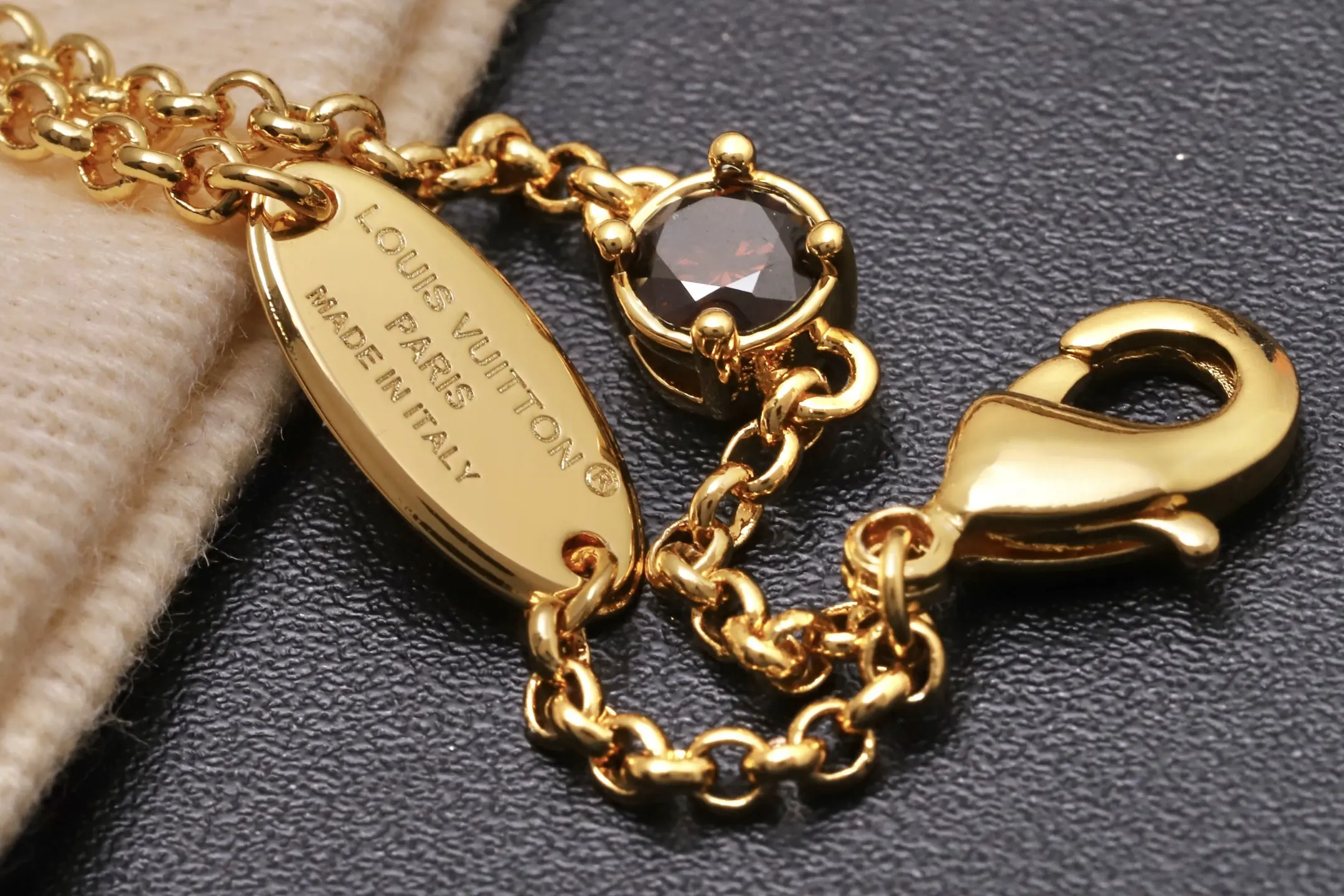 LV Crystal-Embellished Double-Layer Bracelet D16017380 — view 6
