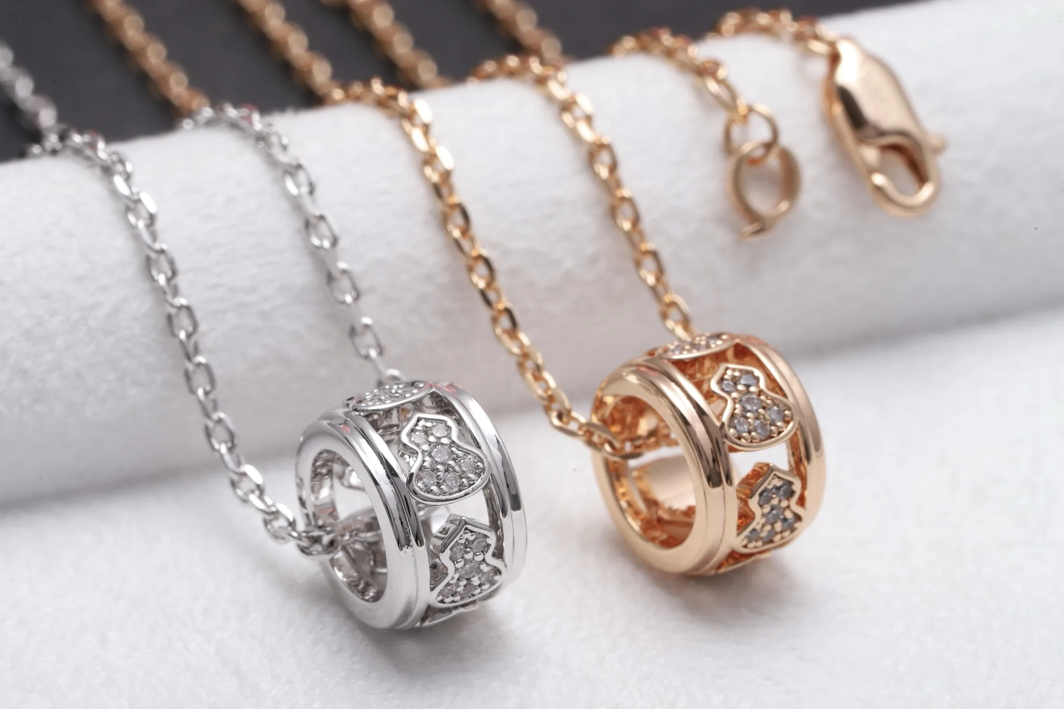 Wulu Crystal Pendant Necklace (Gold-Plated Brass) D14517046 — view 5