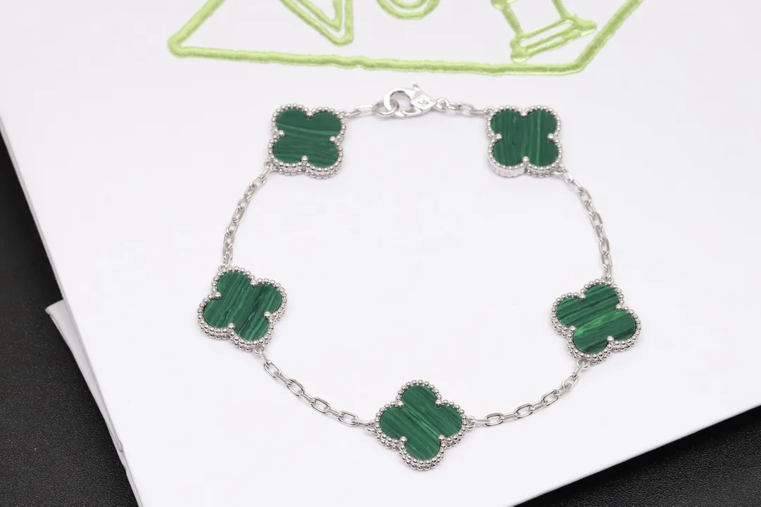 Vintage Alhambra Malachite Bracelet (18K Gold-Plated Silver) D29016942 — view 4