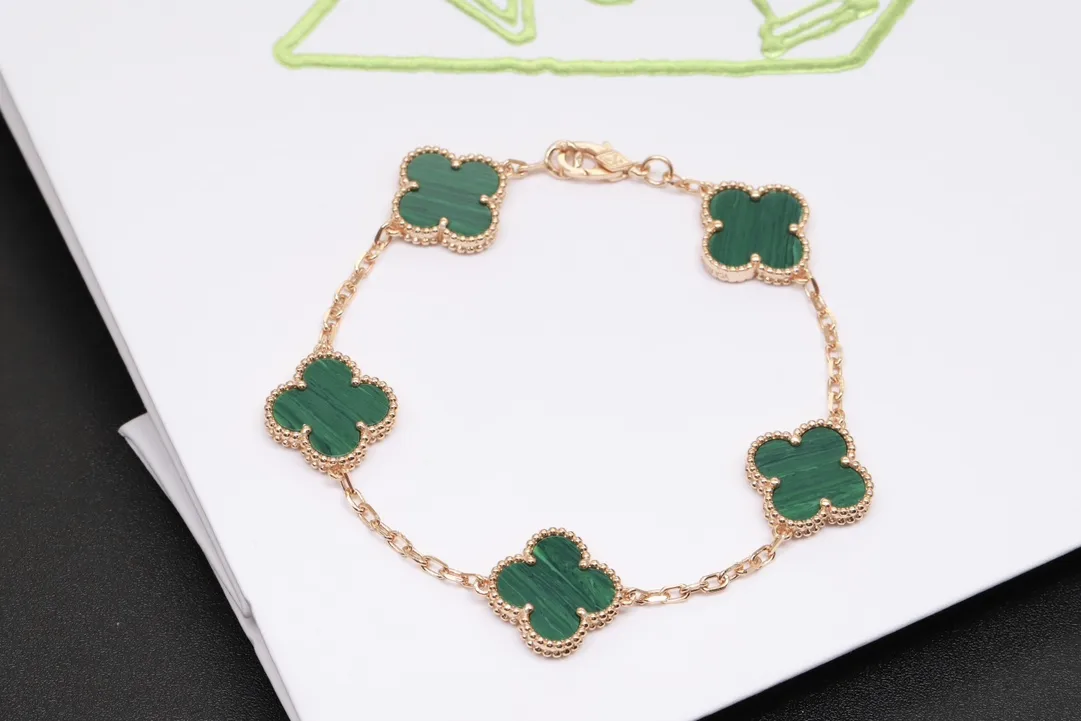 Vintage Alhambra Malachite Bracelet (18K Gold-Plated Silver) D29016942 — view 5