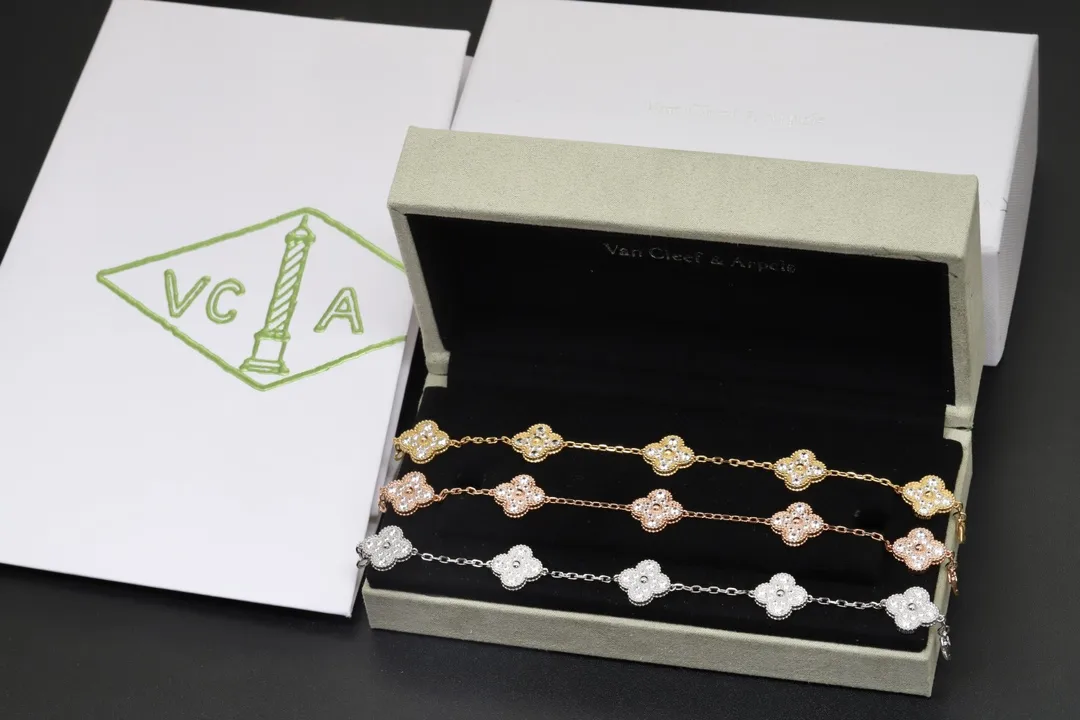 Alhambra Pave Crystal Clover Bracelet (Sterling Silver) D35016944
