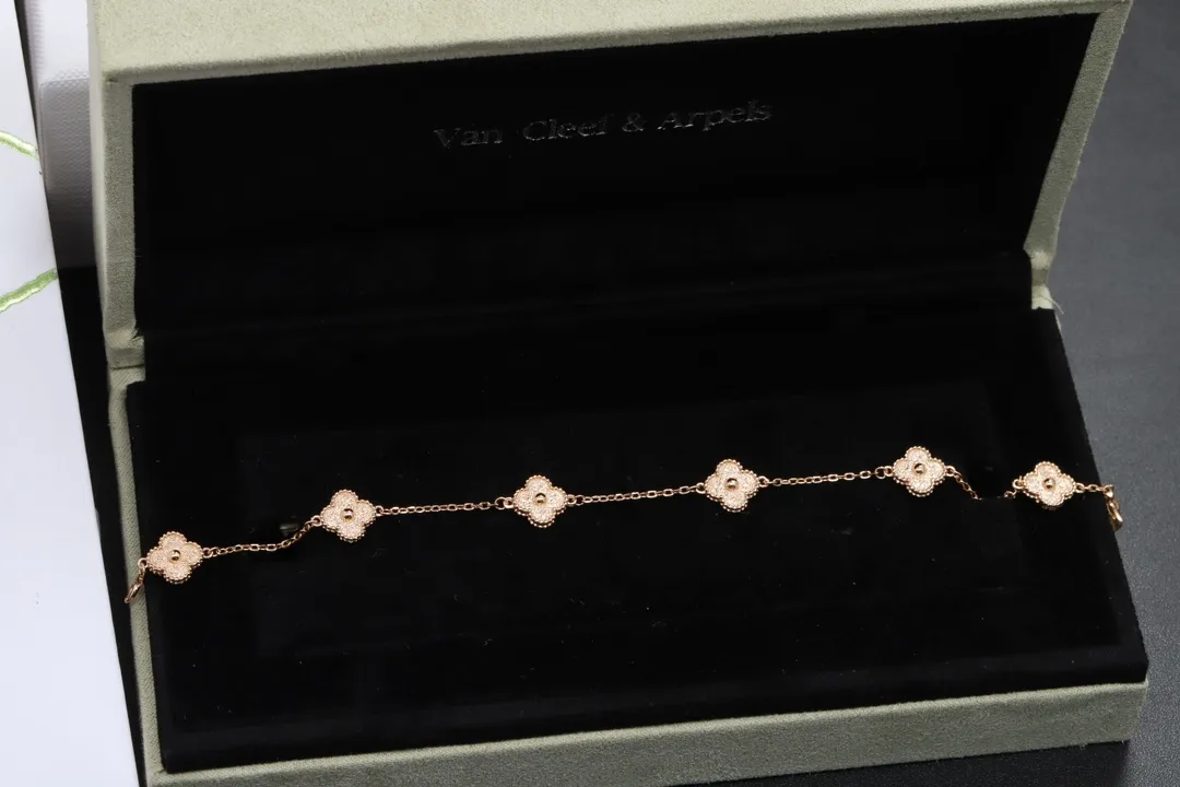 Alhambra 6-Motif Clover Bracelet (18K Gold-Plated Sterling Silver) D22016632 — view 2