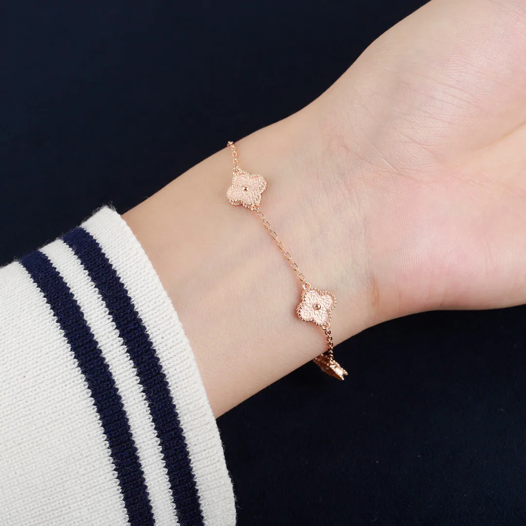 Alhambra 6-Motif Clover Bracelet (18K Gold-Plated Sterling Silver) D22016632 — view 7