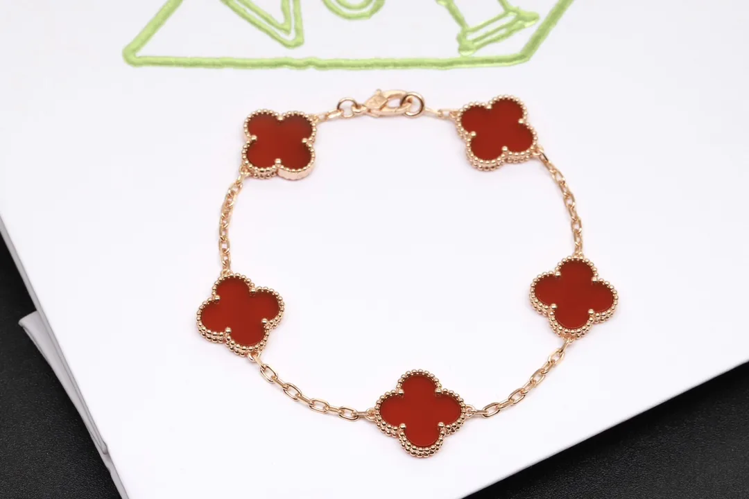 Vintage Alhambra Carnelian Bracelet (18K Gold-Plated Silver) D29016587 — view 3