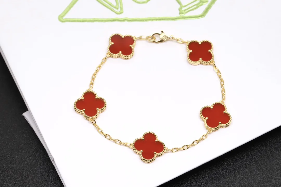 Vintage Alhambra Carnelian Bracelet (18K Gold-Plated Silver) D29016587 — view 4