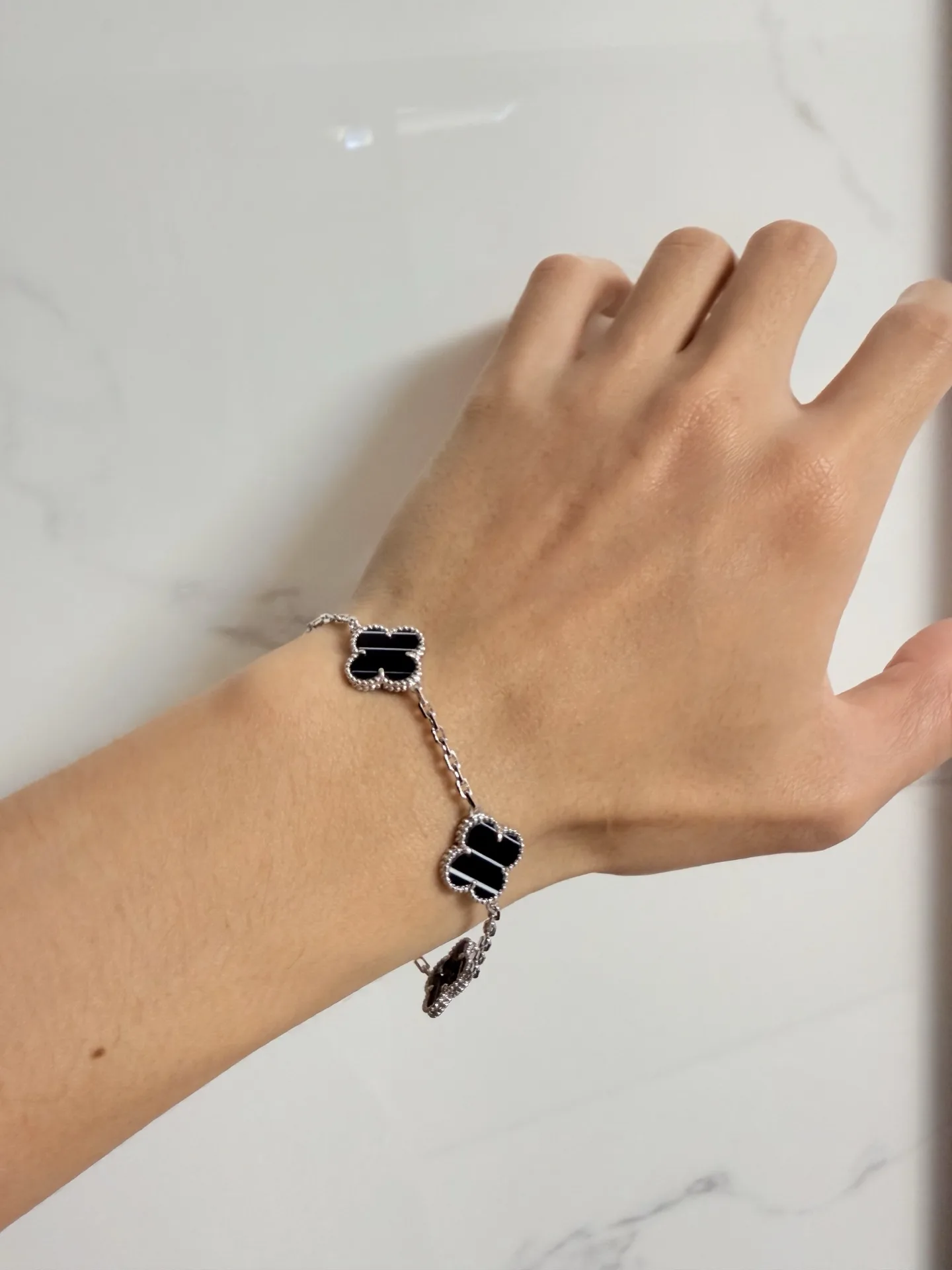 Vintage Alhambra 5-Motif Bracelet (Sterling Silver) D19516588 — view 8