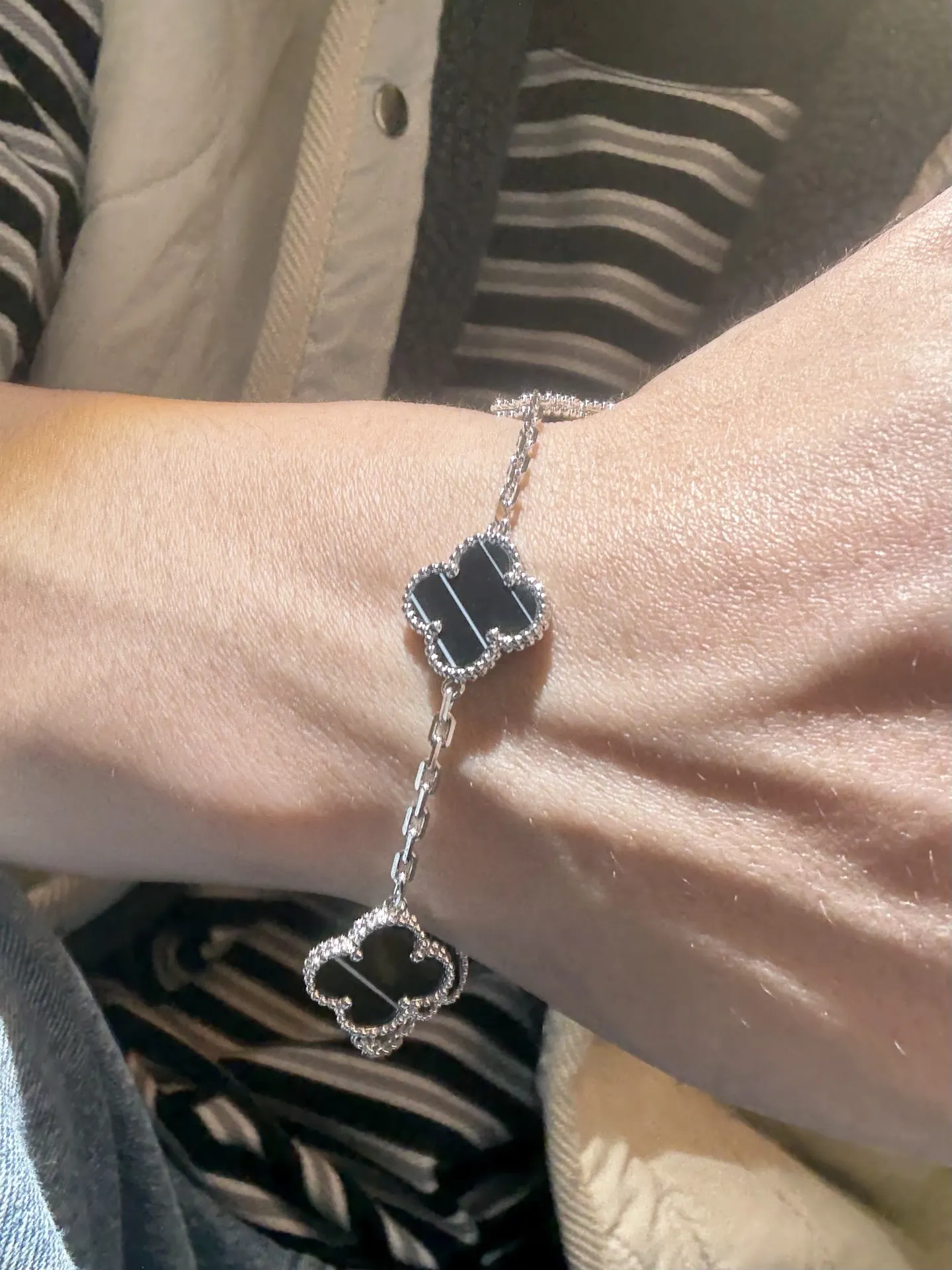 Vintage Alhambra 5-Motif Bracelet (Sterling Silver) D19516588 — view 9