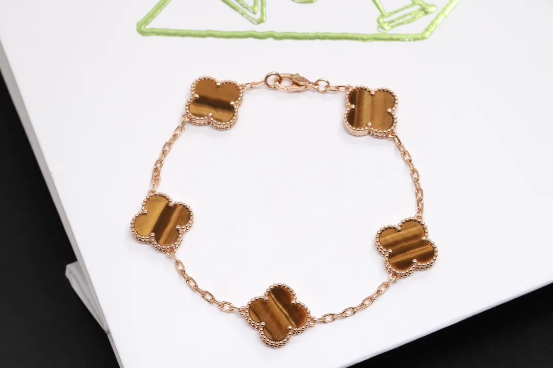 Vintage Alhambra Tiger's Eye Bracelet (Sterling Silver) D31516585 — view 5