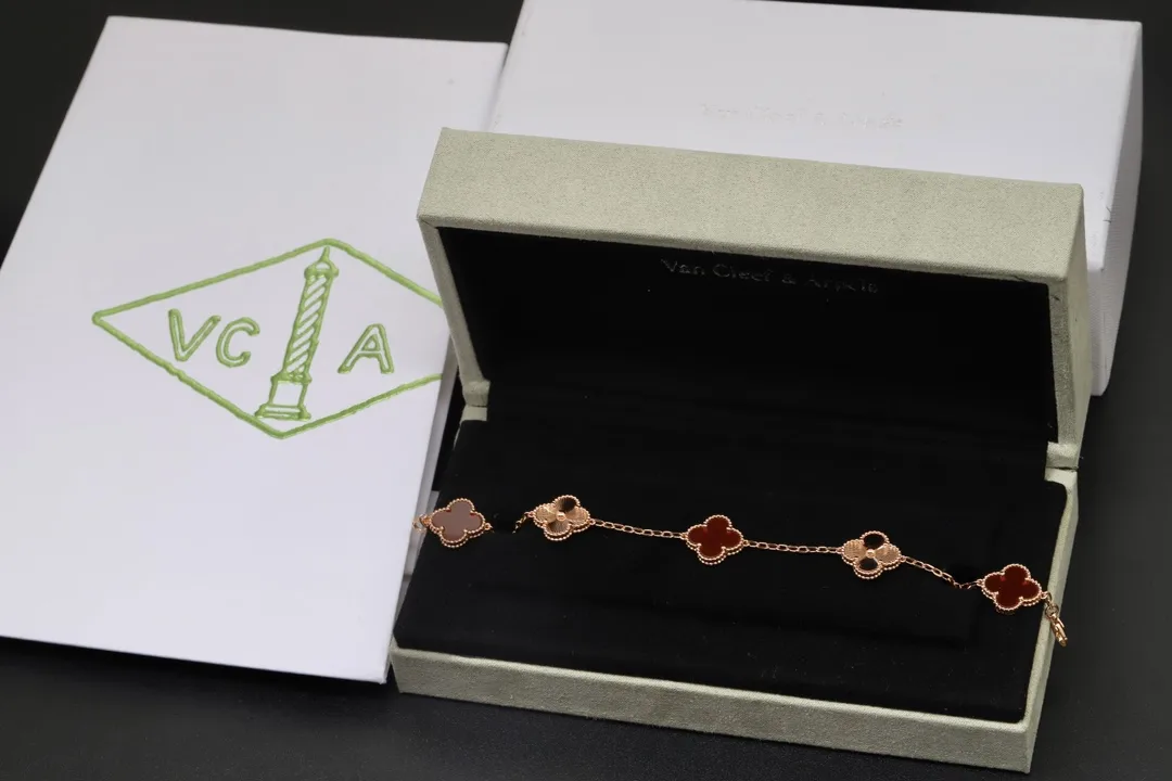 Vintage Alhambra 5-Motif Bracelet (Sterling Silver) D30016634 — view 2
