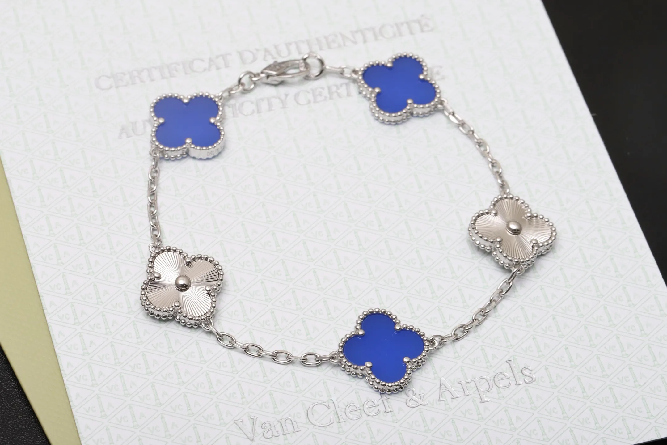Vintage Alhambra 5-Motif Bracelet (Sterling Silver) D29016651 — view 2