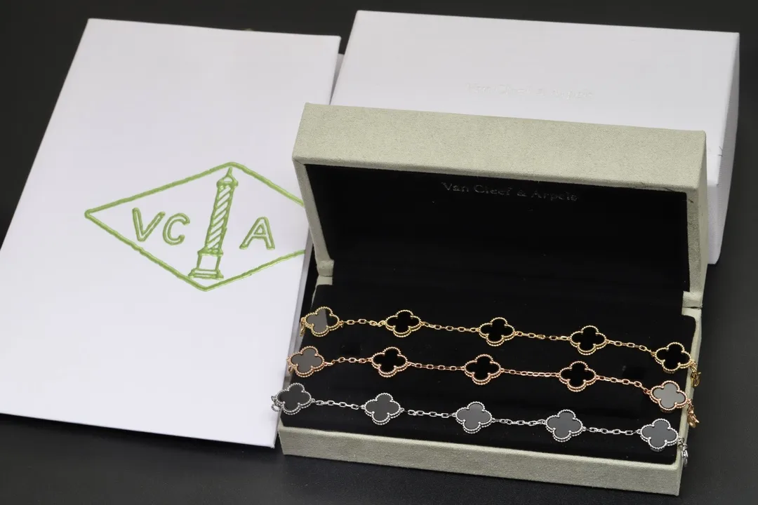 Vintage Alhambra 5-Motif Onyx Bracelet (Sterling Silver) D29016945