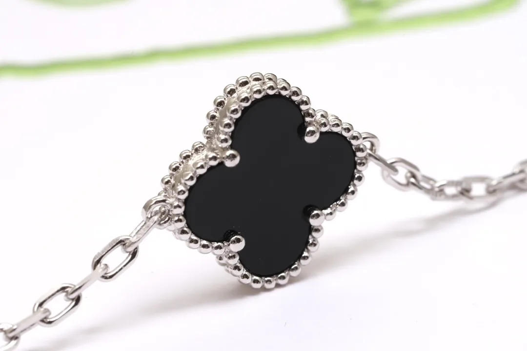Vintage Alhambra 5-Motif Onyx Bracelet (Sterling Silver) D29016945 — view 7