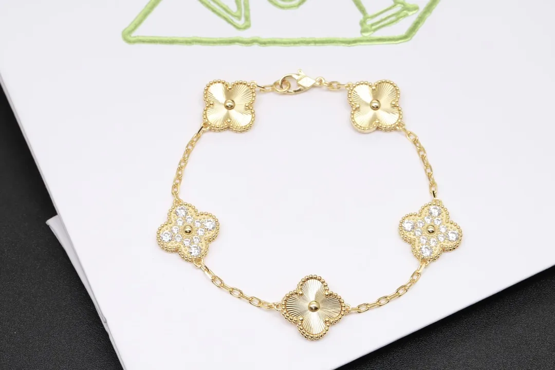 Alhambra 5-Motif Guilloché and Diamond Bracelet (Sterling Silver) D31016635 — view 5