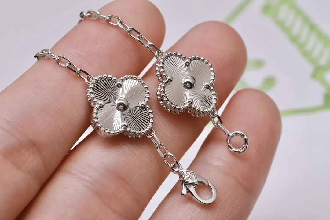 Alhambra 5-Motif Guilloché and Diamond Bracelet (Sterling Silver) D31016635 — view 6
