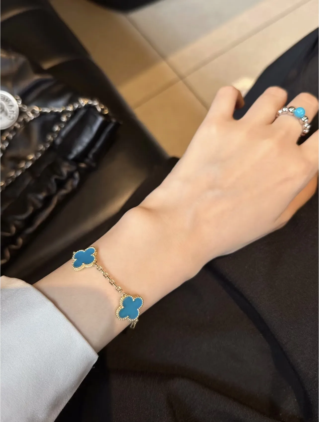 Vintage Alhambra 5-Motif Bracelet (Sterling Silver) D29016643 — view 9