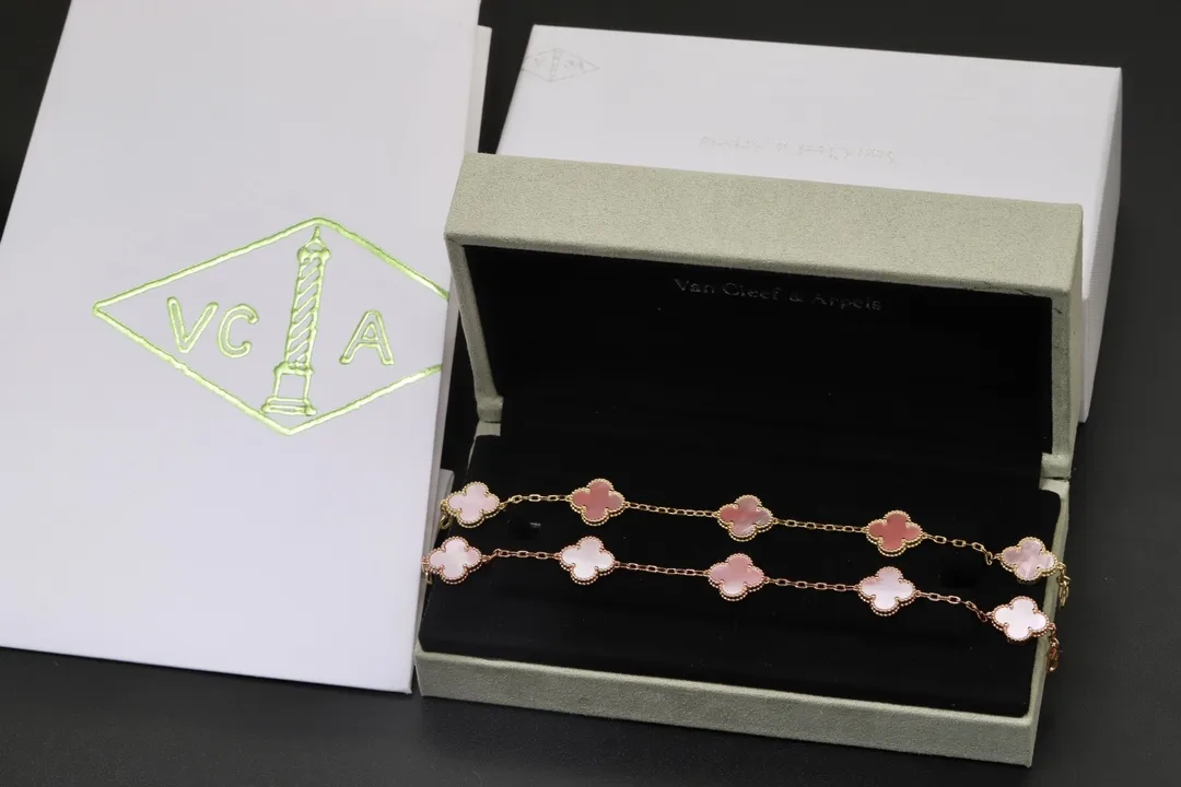 Vintage Alhambra 5-Motif Pink Shell Bracelet D32016642