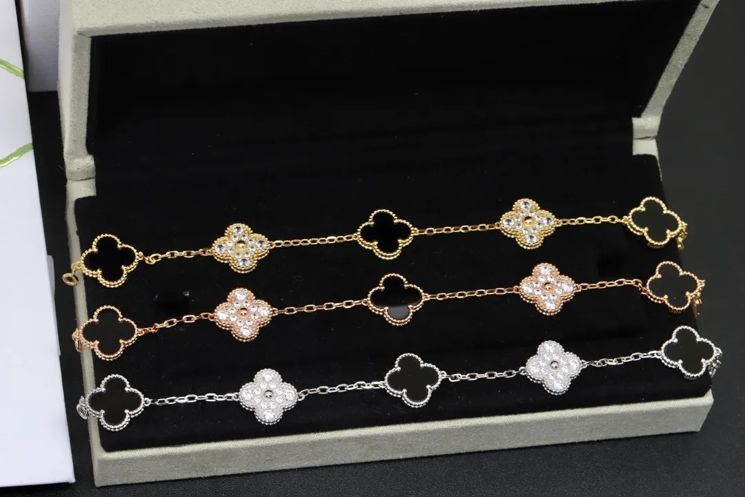 Alhambra-Inspired Clover Bracelet (Sterling Silver) D31016947 — view 2