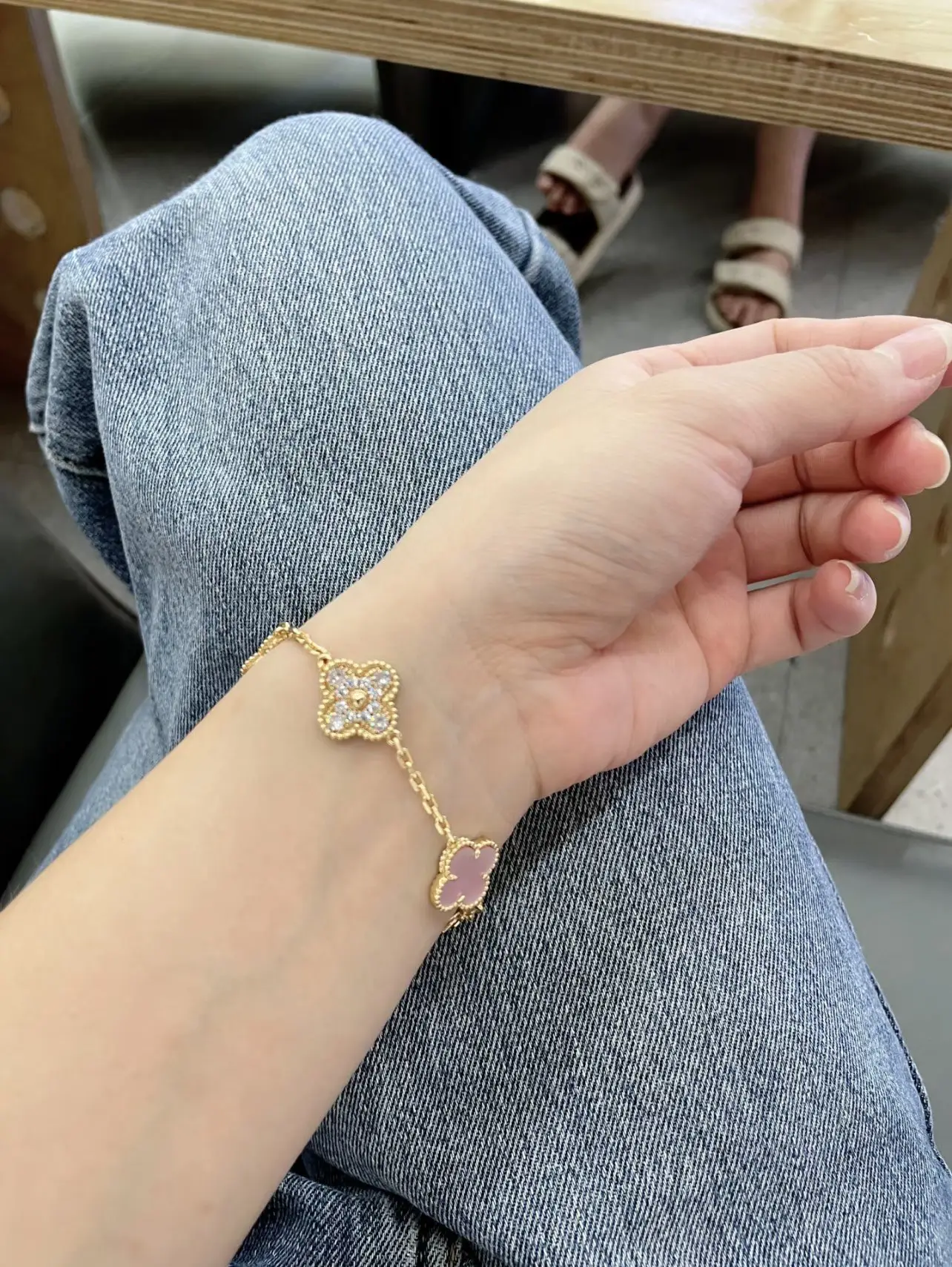 Alhambra 5-Motif Bracelet with Pink Shell and Crystals (Sterling Silver) D32516645 — view 8