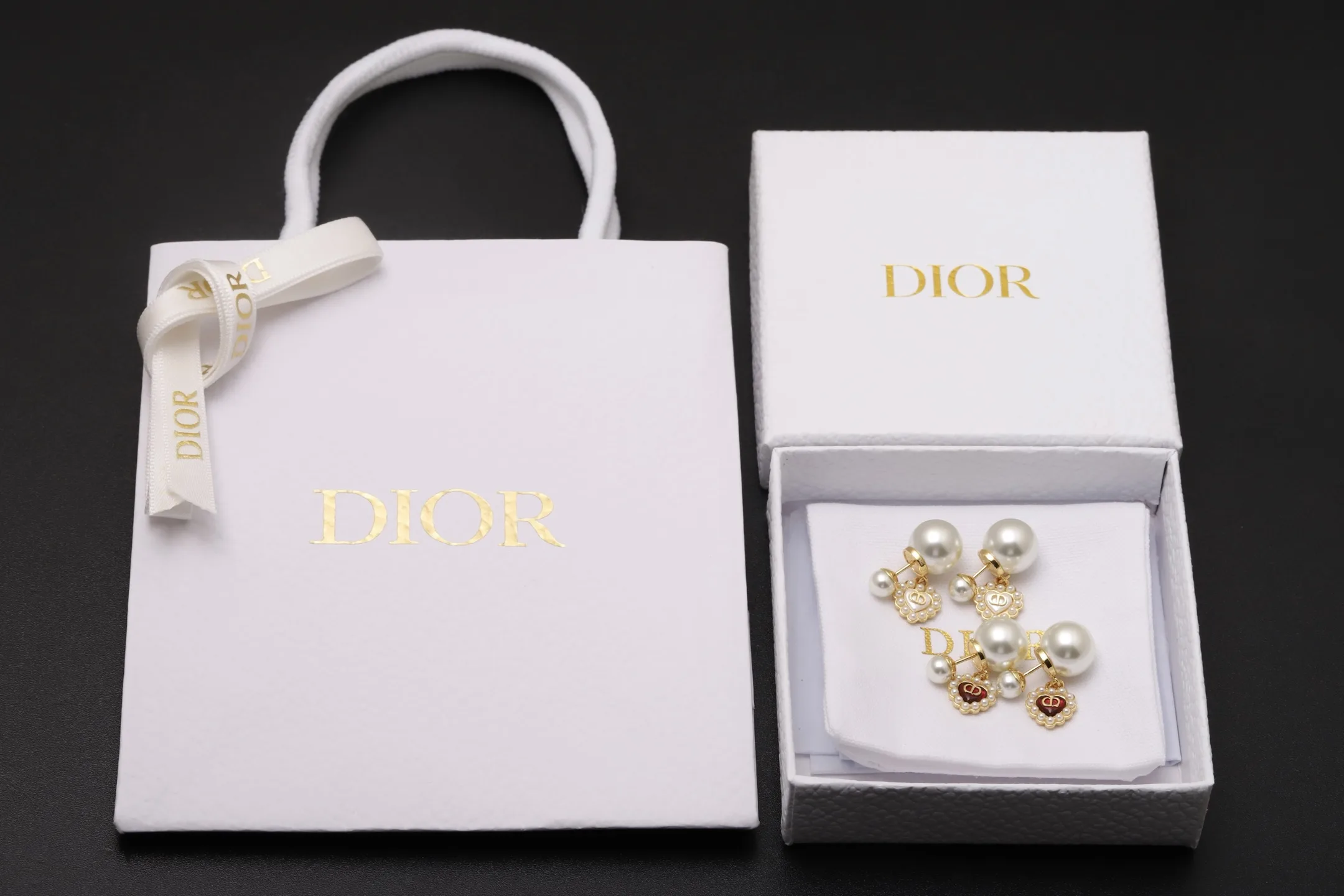 Dior Tribales Heart and Pearl Earrings D14016672 — view 2