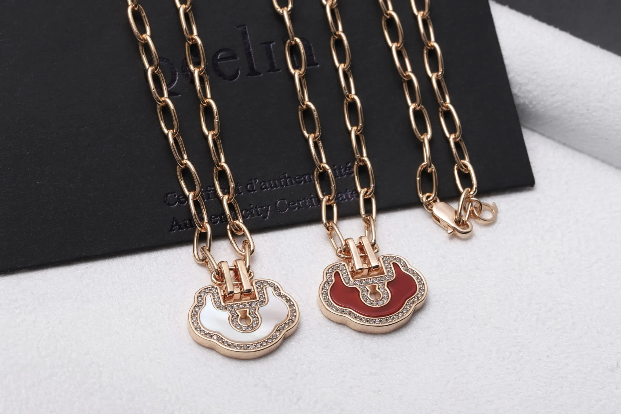 Petite Yu Yi Lock Pendant Necklace (Gold-Plated Brass) D17517044 — view 8