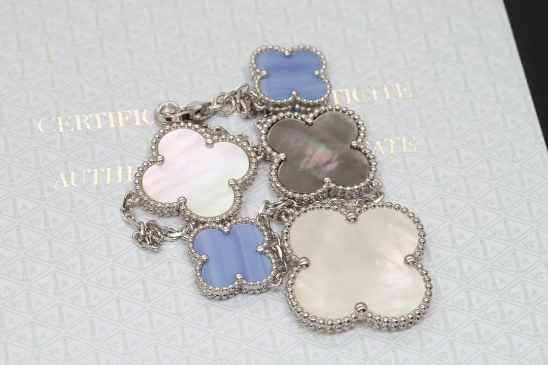 Magic Alhambra 5-Motif Bracelet (Sterling Silver) D52016636 — view 5