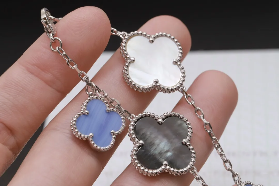 Magic Alhambra 5-Motif Bracelet (Sterling Silver) D52016636 — view 7