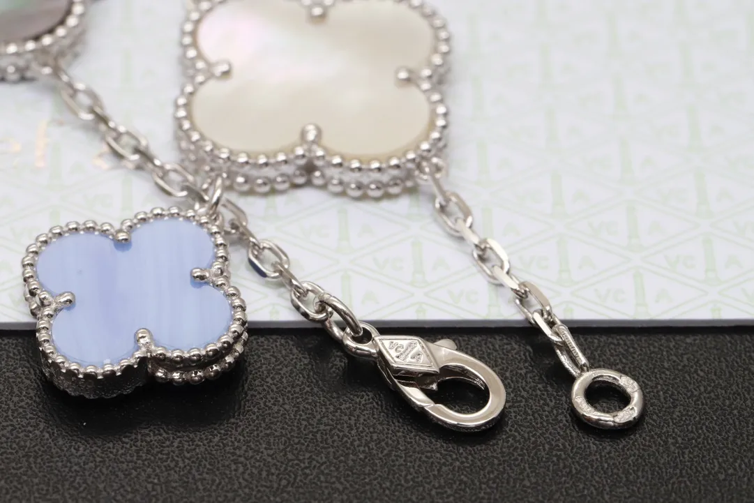 Magic Alhambra 5-Motif Bracelet (Sterling Silver) D52016636 — view 8